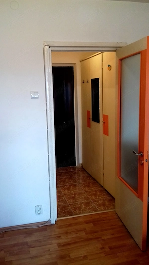 Inchiriez Garsoniera - Proprietar - langa metrou 1 Decembrie - imagine 8