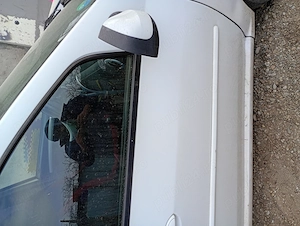 Logan uși Logan 2 geamuri electrice oglinzi electrice închidere centralizată  - imagine 4