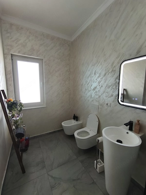 Vand vila cu piscina mosnita noua - imagine 9