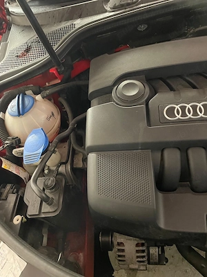 Vând sau dezmembrez Audi a3 2006 cu 100000 km! Toate componentele ca noi  - imagine 5