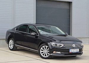 VW Passat B8 Berlina HighLine DSG 1.6tdi 120cp Alcantara Distronic Navy Clima 170.000km Automat - imagine 3