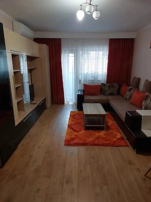 PF inchiriez apr 3 camere zona Dorally KM 4-5