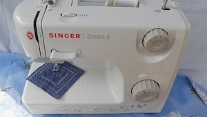 Mașină de cusut Singer, model Smart II (8280)