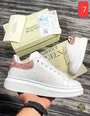 AlexanderMQ - imagine 5