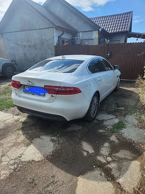 Vând Jaguar XE 2015 - imagine 2