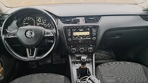 Skoda Octavia  - imagine 2