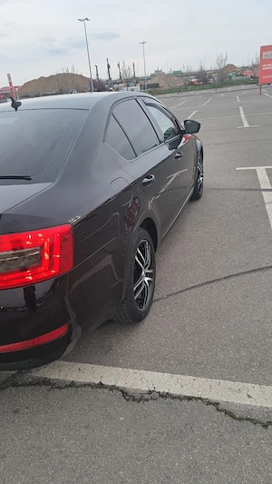 Skoda Octavia  - imagine 5