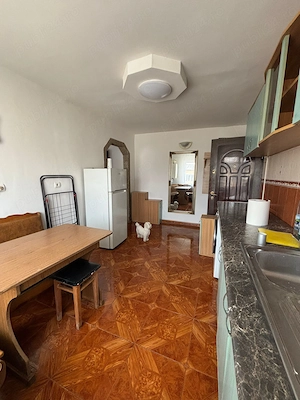 Apartament mobilat și utilat complet   proaspăt renovat   zona Petru Rareș - imagine 9