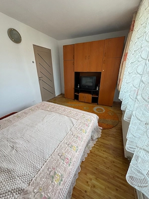 Apartament mobilat și utilat complet   proaspăt renovat   zona Petru Rareș - imagine 6
