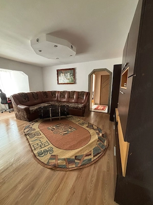 Apartament mobilat și utilat complet   proaspăt renovat   zona Petru Rareș