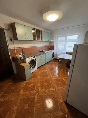 Apartament mobilat și utilat complet   proaspăt renovat   zona Petru Rareș - imagine 8