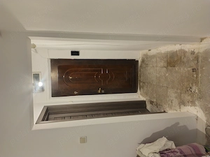 Vând apartament 3 cam. Zona centrala 