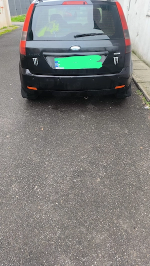 Vând Ford fiesta - imagine 7