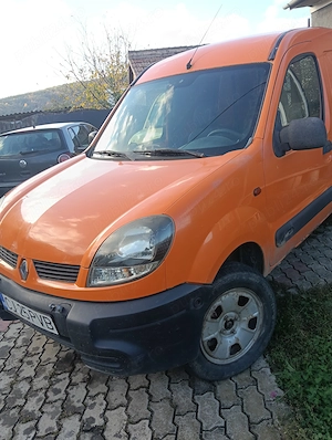 Vând Renault kango 