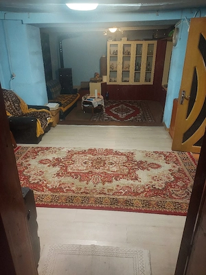 vând casă în zimandcuz  - imagine 5