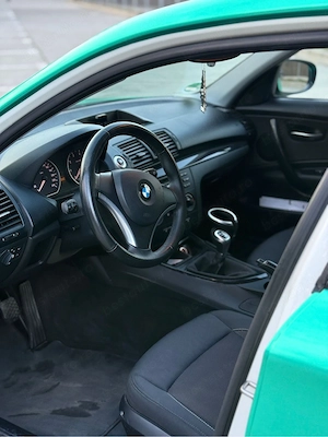 Bmw Seria 1   2010   M-Pack   inm ro 03.26 - imagine 10