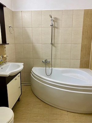 Vand apartament in Sighisoara, 3 camere, 2 wc, 2 balcoane, et. 4 - imagine 5