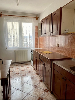 Vand apartament in Sighisoara, 3 camere, 2 wc, 2 balcoane, et. 4 - imagine 4