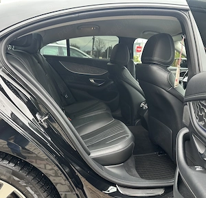 Mercedes CLS 4 Matic AMG An 2020 - imagine 10