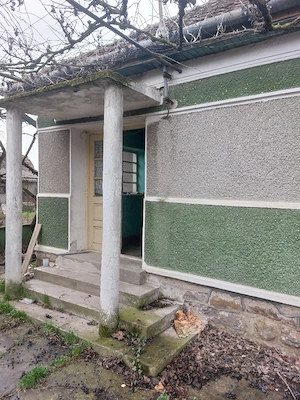 Casă de vânzare cu teren generos în Belfir - imagine 2