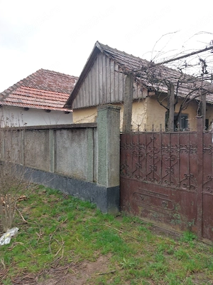 Casă de vânzare cu teren generos în Belfir - imagine 3