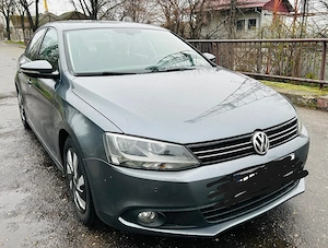 Volkswagen Jetta, 2012 - imagine 2