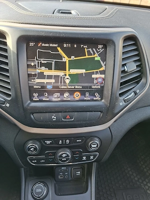 Jeep Cherokee 1956 cm   ,2014 - imagine 6