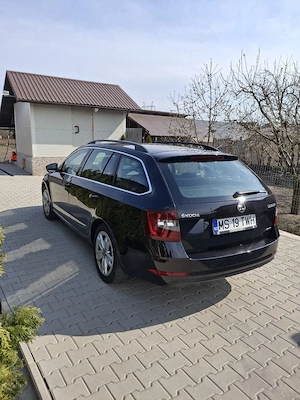 skoda octavia benzina  - imagine 5