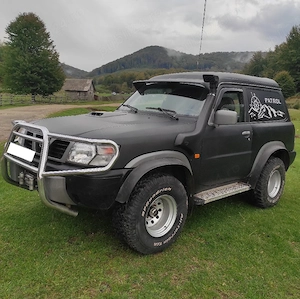 Vând Nissan Patrol Y61 scurt - imagine 2