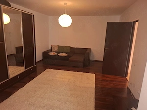 garsoniera vitan mall-metrou 5 minute