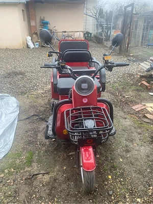 vând tricicleta de doua persoane  - imagine 3