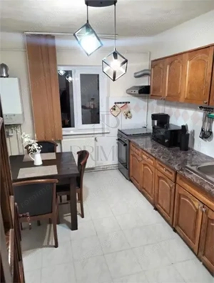 LIPOVEI | 3 CAM | DECOMANDAT | 2 BAI | CENTRALA | A C | ZONA EXCELENTA - imagine 3