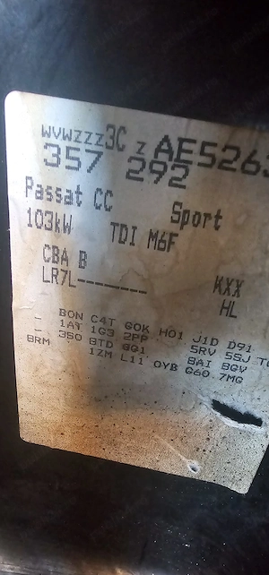 Dezmembrez PASSAT CC 2010 - imagine 8