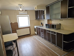 Apartament 3 camere decomandate 70 mp Decebal pet friendly