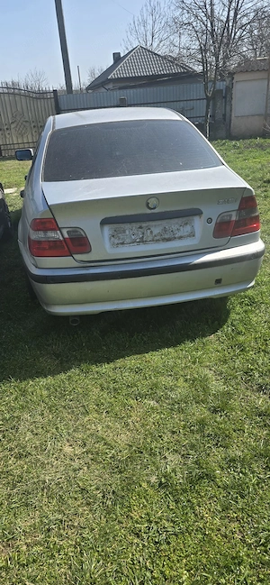 Dezmembrez BMW 318i facelift 2004 - imagine 2