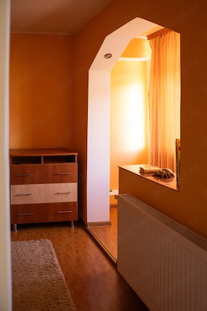 Vanzare Apartament 3 camere, Alexandria, zona centrala - imagine 9