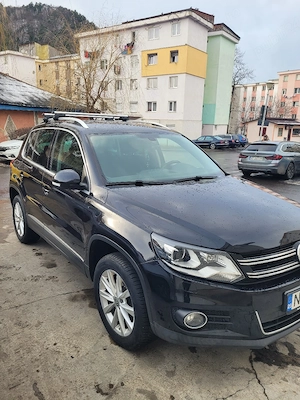 VW Tiguan din 2012 - imagine 3