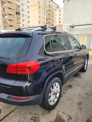 VW Tiguan din 2012 - imagine 4