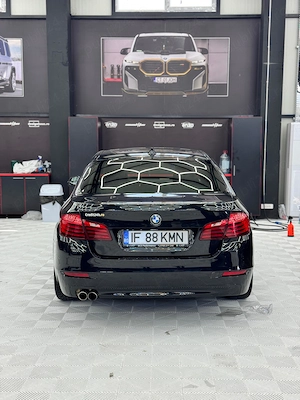BMW seria 5 xdrive - imagine 4