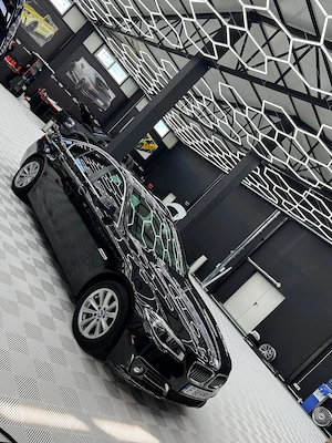 BMW seria 5 xdrive - imagine 3