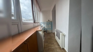 FARA COMISION ! Apartament 2 camere, etaj 3/4, strada Eroilor - imagine 5