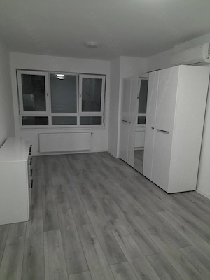 Inchiriez apartament decomandat 2 camere Nufarul