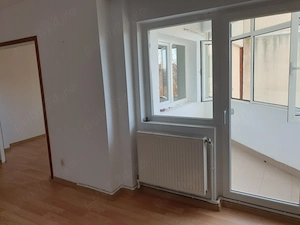 apartament 4 camere - imagine 5