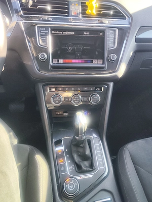 Volkswagen Tiguan Volkswagen Tiguan 2.0 TSI, 180CP,4Motion 4x4, Matrix,Ceas bord digital - imagine 3