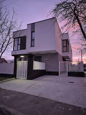 Casă nouă de vânzare   poziție pe colț, curte pe 3 laturi, zona Elvila 