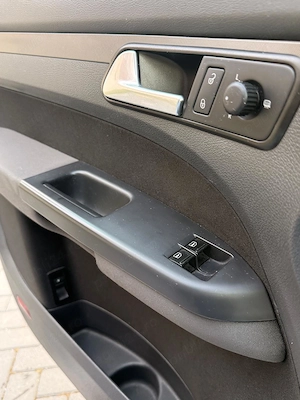 Volkswagen Touran 2008 - imagine 7