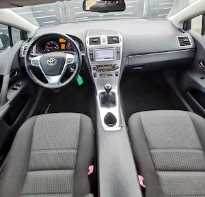 Toyota Avensis  - imagine 7