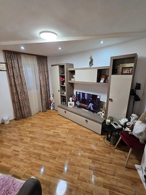 Apartament 3 camere- zona Urban Focsani - imagine 2