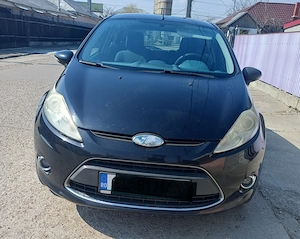 Vând Ford Fiesta, an 2008, 1.6 tdi - imagine 2