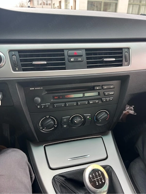 bmw 318i (E90) - imagine 3